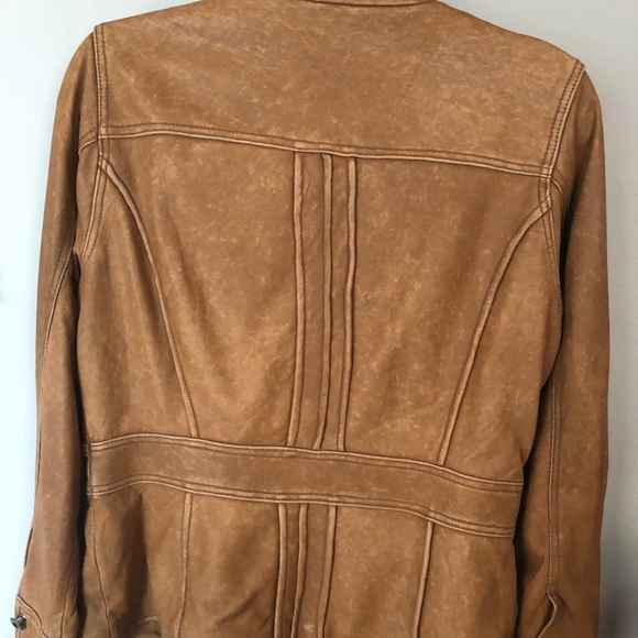Leather , buttery soft jacket. COLDWATER Creek . - Picture 3 of 15